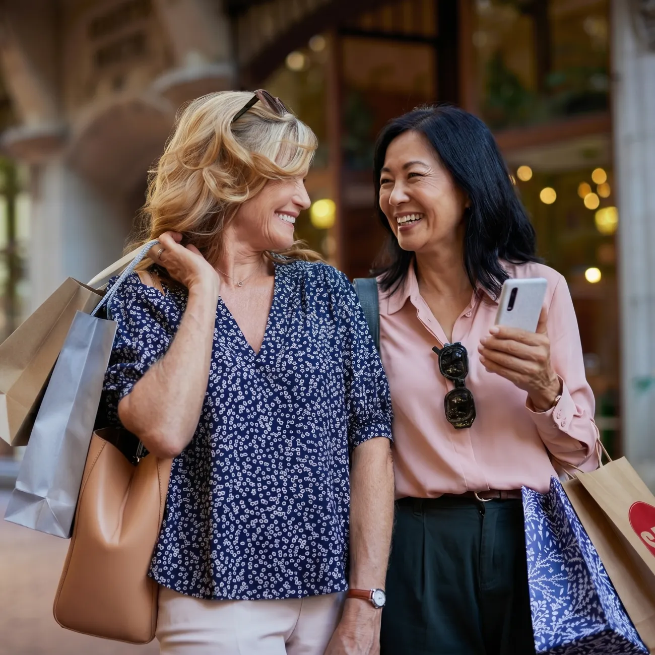 Le projet immobilier Lionel est à proximité de services publics et commerces